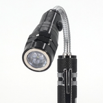 ML-67 Telescoping Flash Light